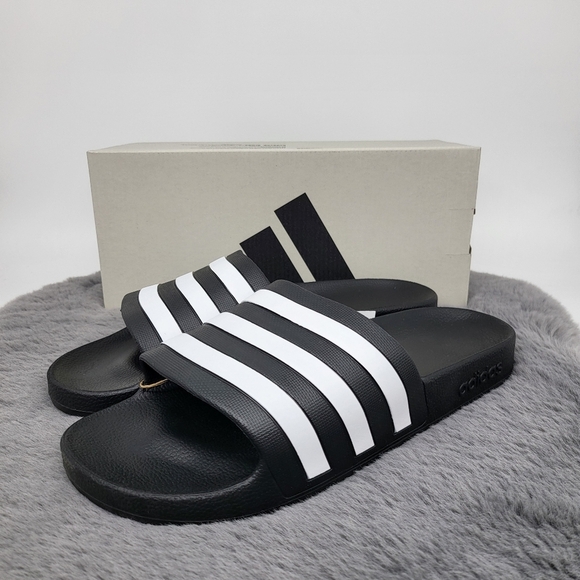 New Adidas Adilette Aqua Stripe Slides Men's Size 12 - Picture 1 of 7